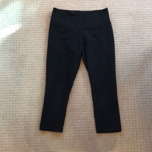 Nike cropped leggings